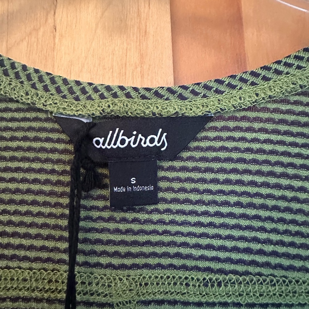 Allbirds Natural Run Tank - NWT - Small - Picture 4 of 5